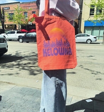 Load image into Gallery viewer, Zipper Tote Bag Kelowna
