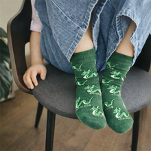 Load image into Gallery viewer, Kids Socks Ogopogo Age 3ー6
